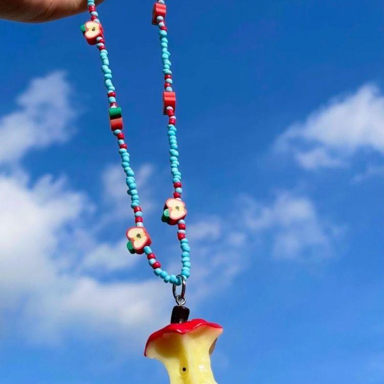 Summer dopamine apple core beaded color necklace women's spring and summer new sweet cool babes versatile dopamine collarbone