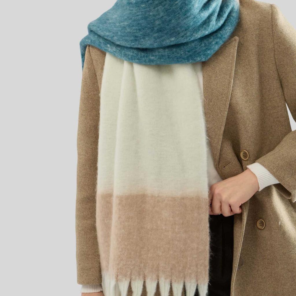 New Mohair Color Matching Fringed Scarf Women's Autumn and Winter Advanced Sense Contrasting Colors Thickened Warm and Comfortable Versatile Scarf