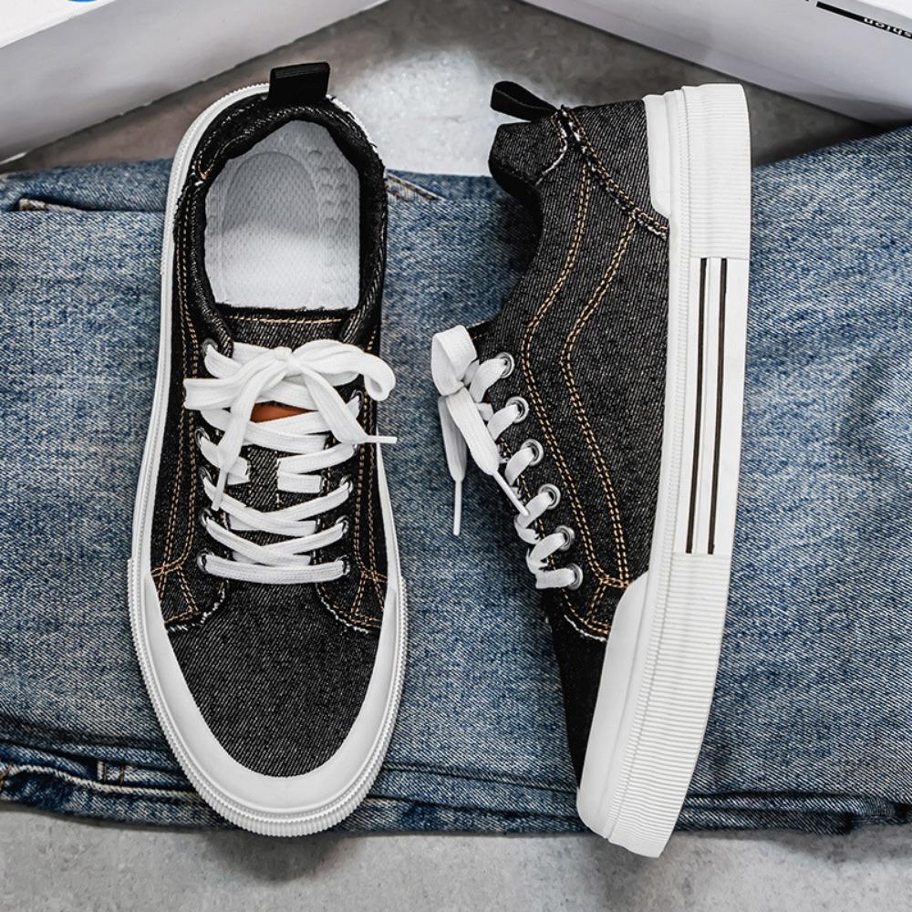 Breathable Canvas Shoes Men Sneakers Soft-soled Casual Board Shoes Low Top Flat Bottomed Trendy Men's Shoes Fashion Zapatillas