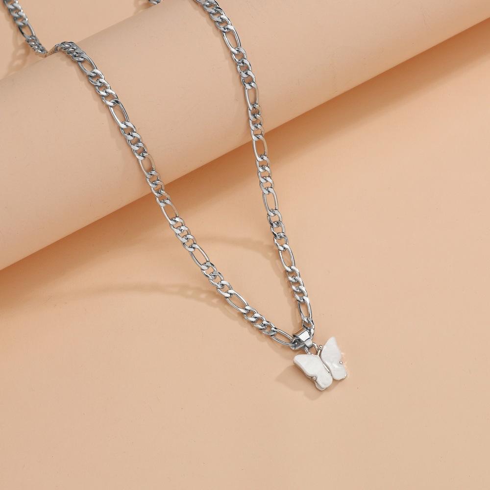 Source Animal Silver Butterfly Pendant Necklace Metal Personality Ladies Collarbone Chain
