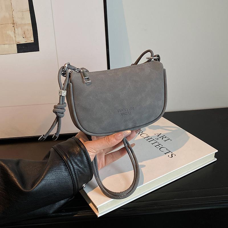 Popular Bags Women's New Niche Design Small Fresh Shoulder Bag Sweet Fashion Messenger Bag