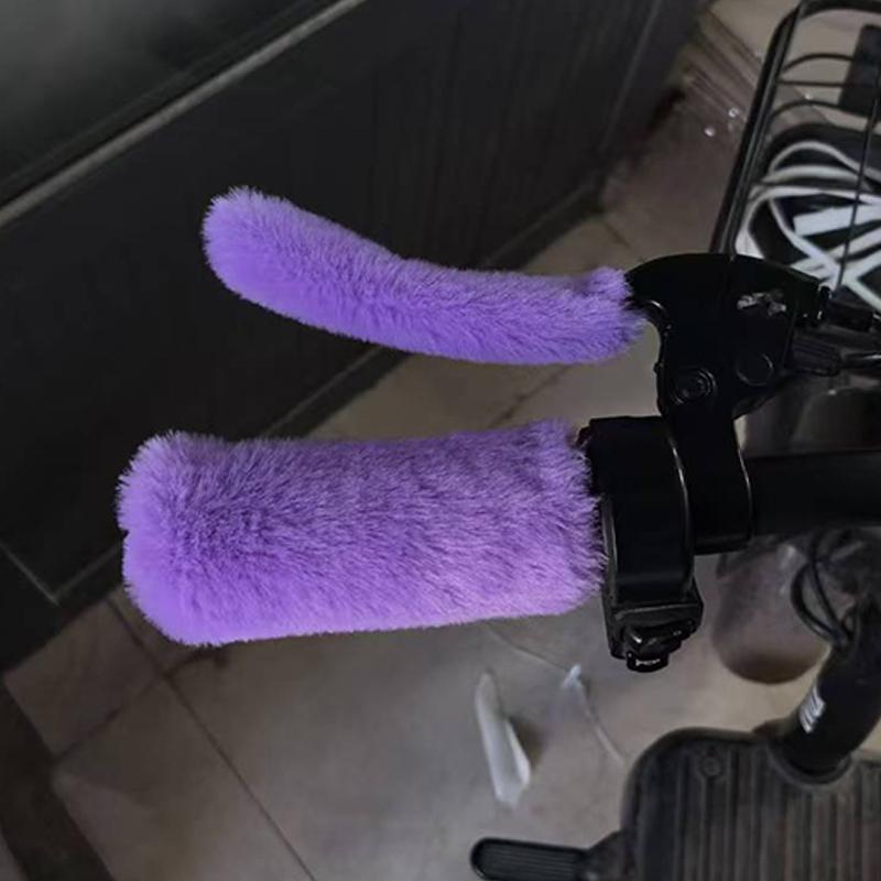 

Winter Imitation Plush Non-Slip Electric Car Motorcycle Warm Handlebar Cover as the picture