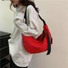 Nylon Umhängetasche mit großer Kapazität Herbst neu Schulter Achseltasche Student Pendler Freizeit Knödeltasche