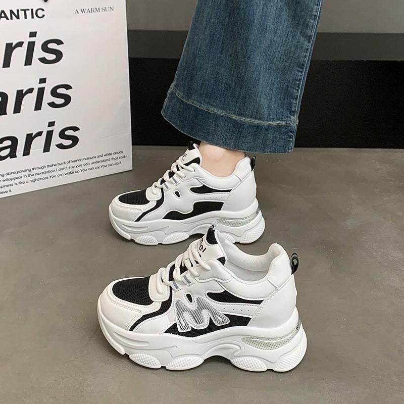 Fashionable Thick soled Dad Shoes Spring and Autumn Women's Casual Sports Shoes Leather Surface Sponge Cake Shoes Women's Shoes