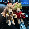 Creative Plush Wallacegromit Keychain With Exaggerated Bowtie Cute Gift Style