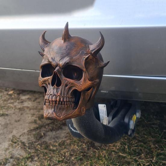 Trailer Dust Cover Horned Demon Skull Tow Cover Heavy-Duty 3D Printed One-Piece Molded Tow Bar Cap Matte Texture Trailer Accessory