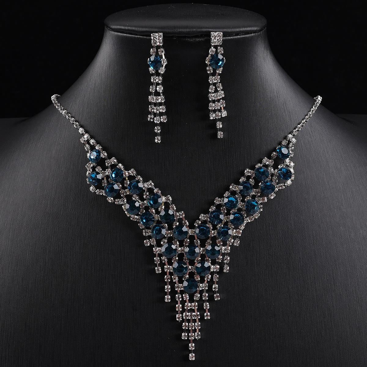 European  American Bridal Jewelry Set: Necklace  Earrings for Banquets and Fashion Events