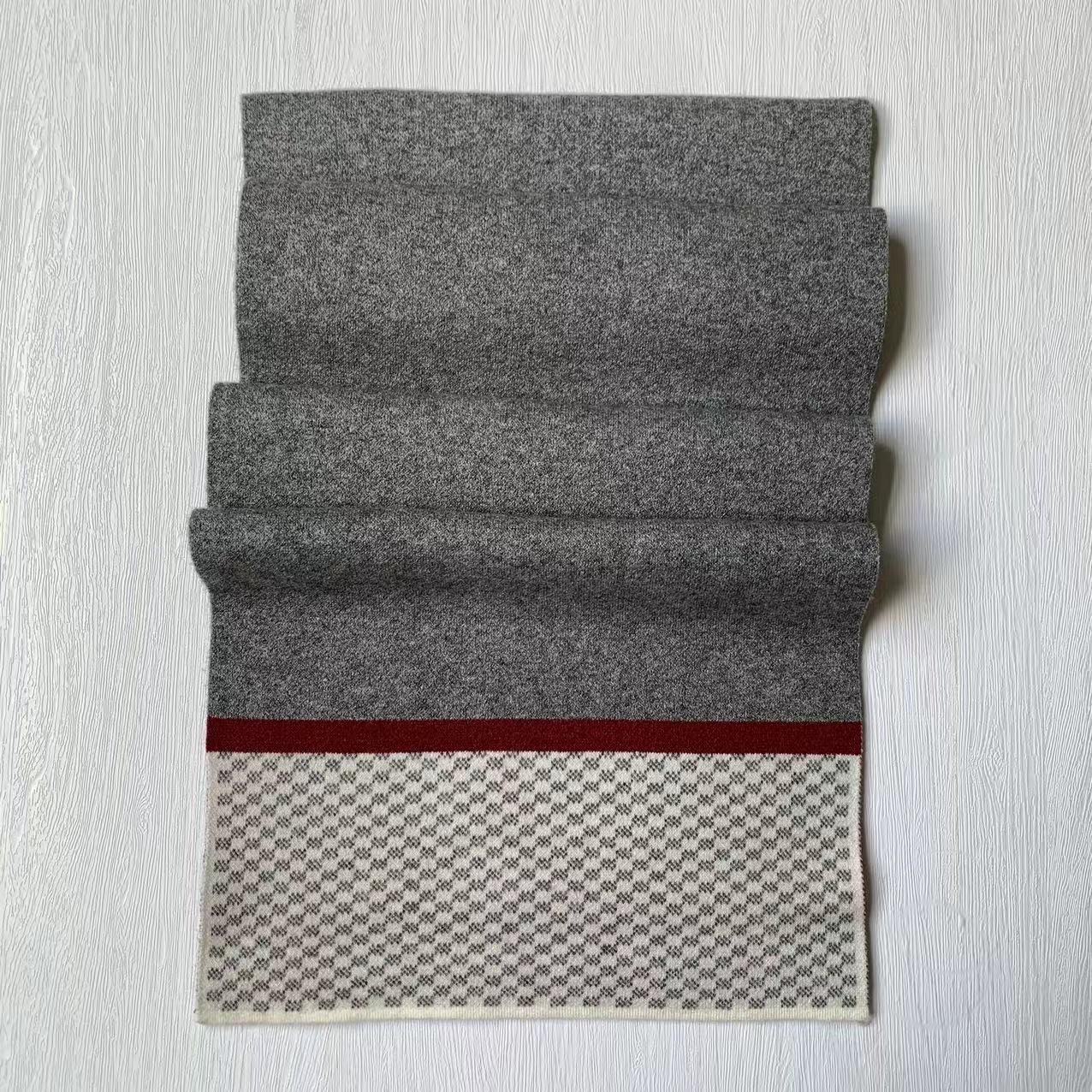 

Мужской роскошный утолщенный зимний кашемировый жаккардовый шарф Above 175cm серый