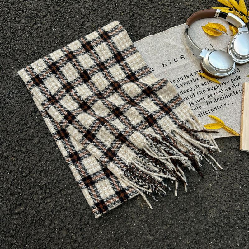 High-End Plaid Shawl for Women - 2025 Autumn/Winter Korean Style Thickened Imitation Cashmere Scarf