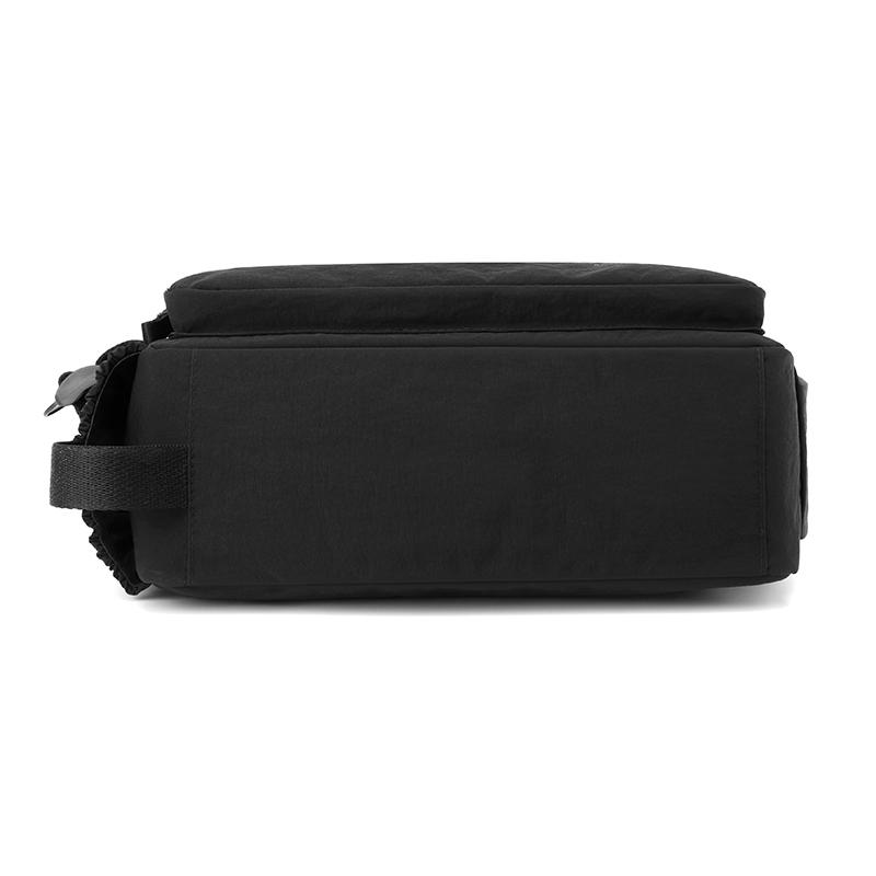 Large Capacity Shoulder Bag Multi-function Outdoor Short-distance Travel Bag