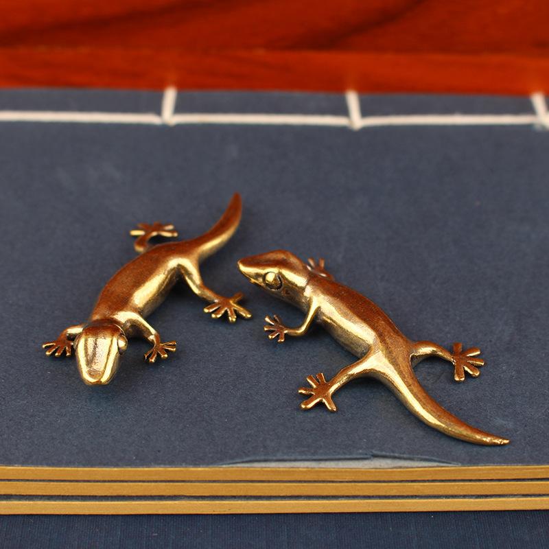 Gecko figure home decor Small Ornaments Antique Brass Animal Figurines Tea Pet Desk Decorations Home Decor Accessories