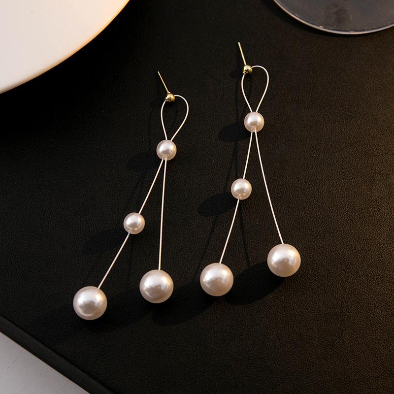 Silver Needle High-end Cold Wind Pearl Earrings, Niche Versatile Long Fringed Earrings, Simple Earrings for Women