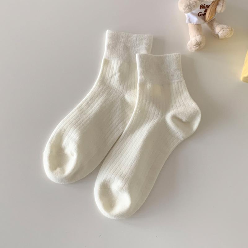 

1 Pair Women s Candy Color Long Crew Socks Japanese Breathable Colorful Sock Fashionable Stripes Home Outdoor Leisure Socks One Size