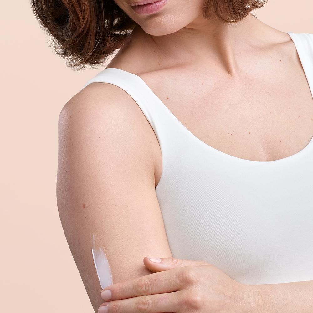 Avene [olive Vera Exclusive] Avene Geracam A.d Intensive Cream 200ml  Itch Relief  Extremely Dry Cream  Newborn