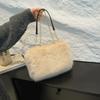 Herbst und Winter Fashi Ccise Achseltasche Lässige Niedliche Plüsch Temperament Umhängetasche 2026 Neue Einfache Süße Damen Tragetaschen