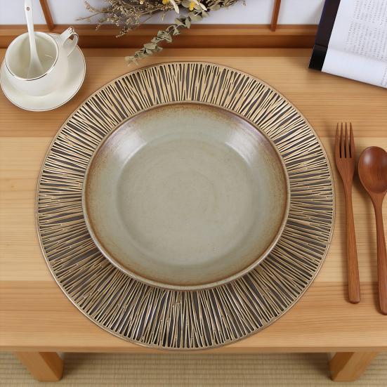 Round Hollow PVC Placemat Waterproof Heat-Resistant Table Mats Elegant Home Restaurant Dining Decor Scratch-Proof Dirt-Resistant Insulation Mat