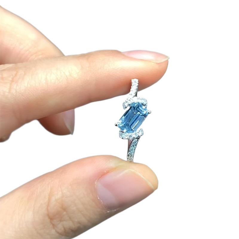 Blue Series Simple Fashion Exquisite Ring Light Luxury Fresh Classic Square Gem Rings for Women Suitable for Daily Jewelry Gifts