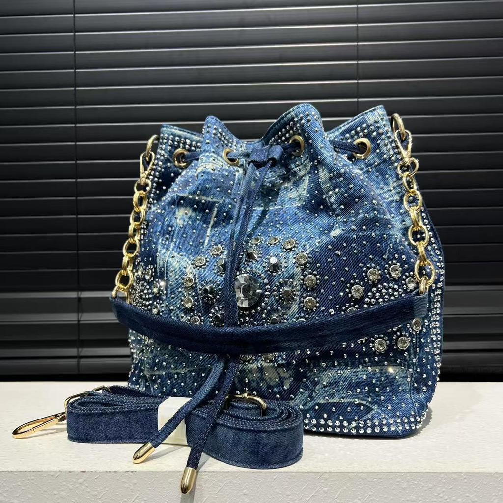 Modna Damska Torba Tote z Pranego Denimu o Dużej Pojemności z Elegancką Diamentową Dekoracją Wytrzymała Torba na Ramię