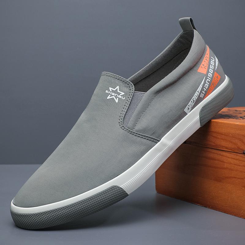 Men's Canvas Shoes New Spring Anti-slip Lightweight Breathable Slip On Wear-Resisting Korean Shoes SS23170