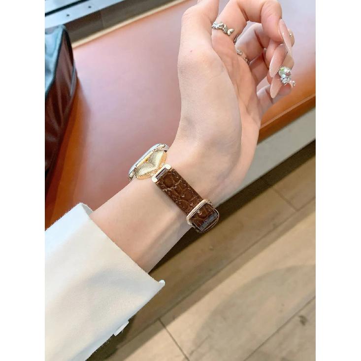Retro heart-shaped leather Strap For Apple Watch band women 40mm 41mm 38mm 42mm 44mm 45mm 46mm starp