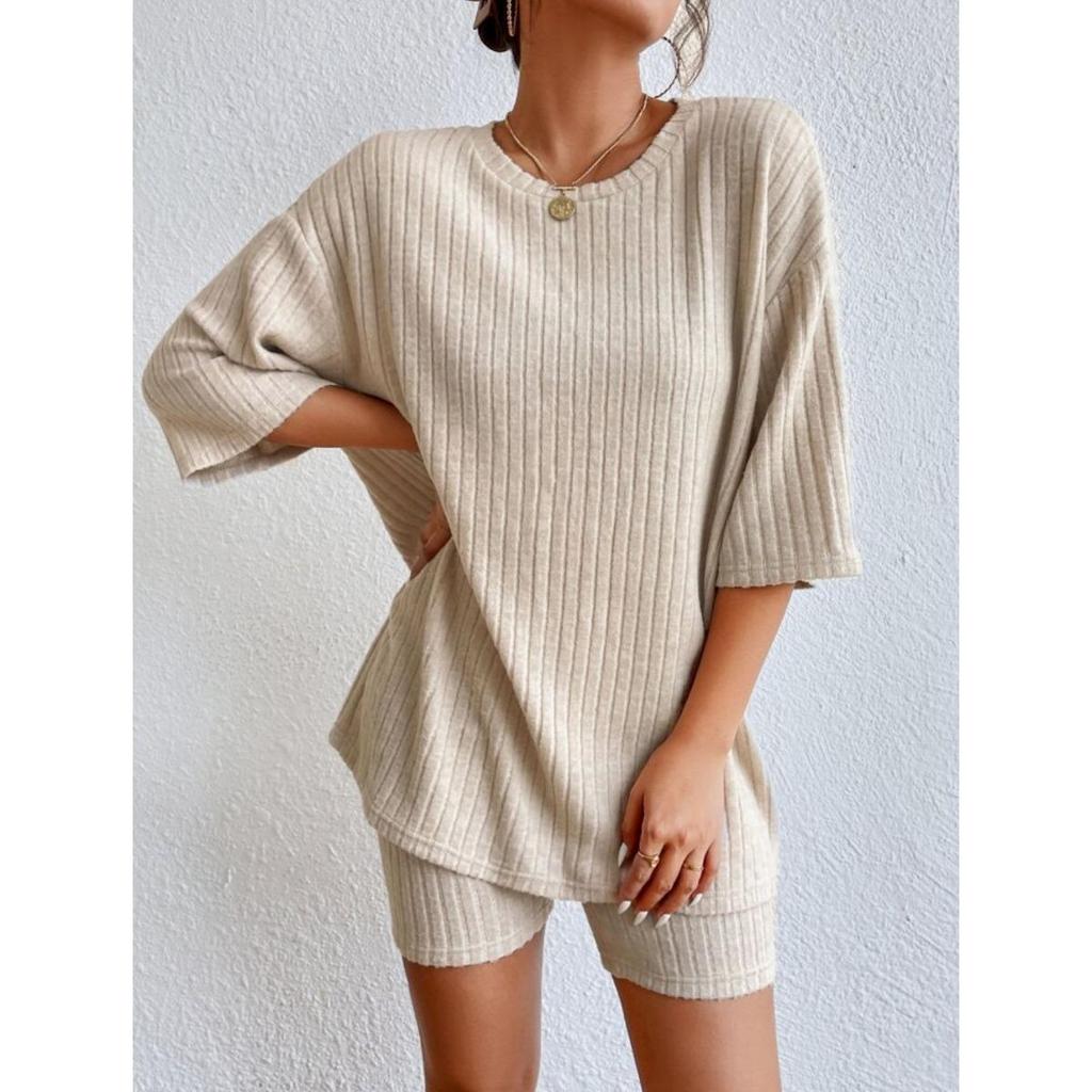 Fashion Casual Solid Color Spring Round Neck Loose Women's Shorts Set