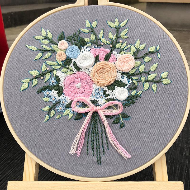 1 European-style 3D Floral DIY Embroidery Fabric Kit