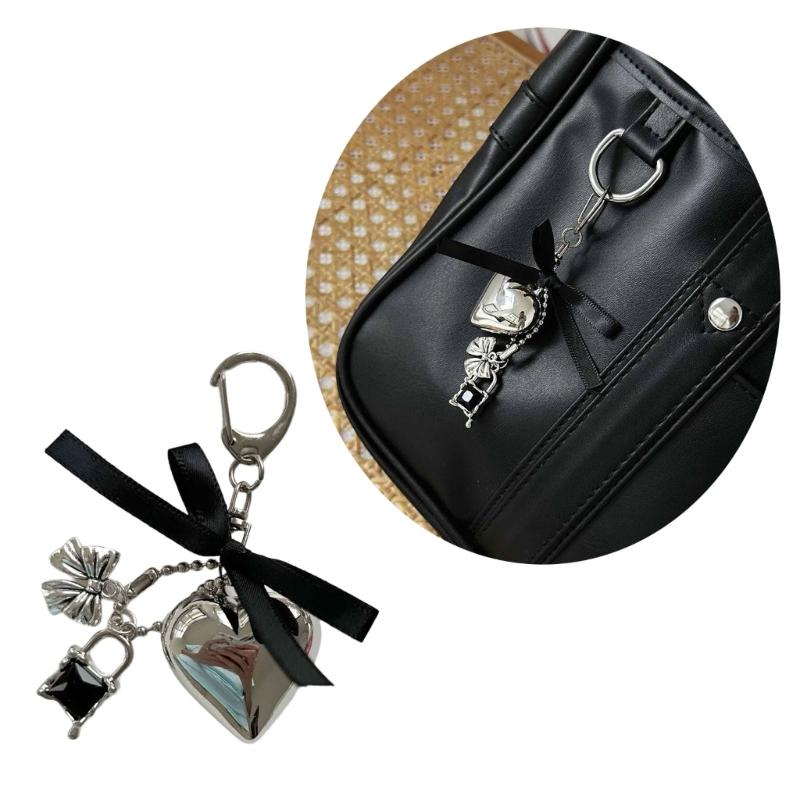 Delicate Heart Bag Pendant Elegant Heart Keyring Stylish Bowknot Pendant Charm Accessory for Bag and Key