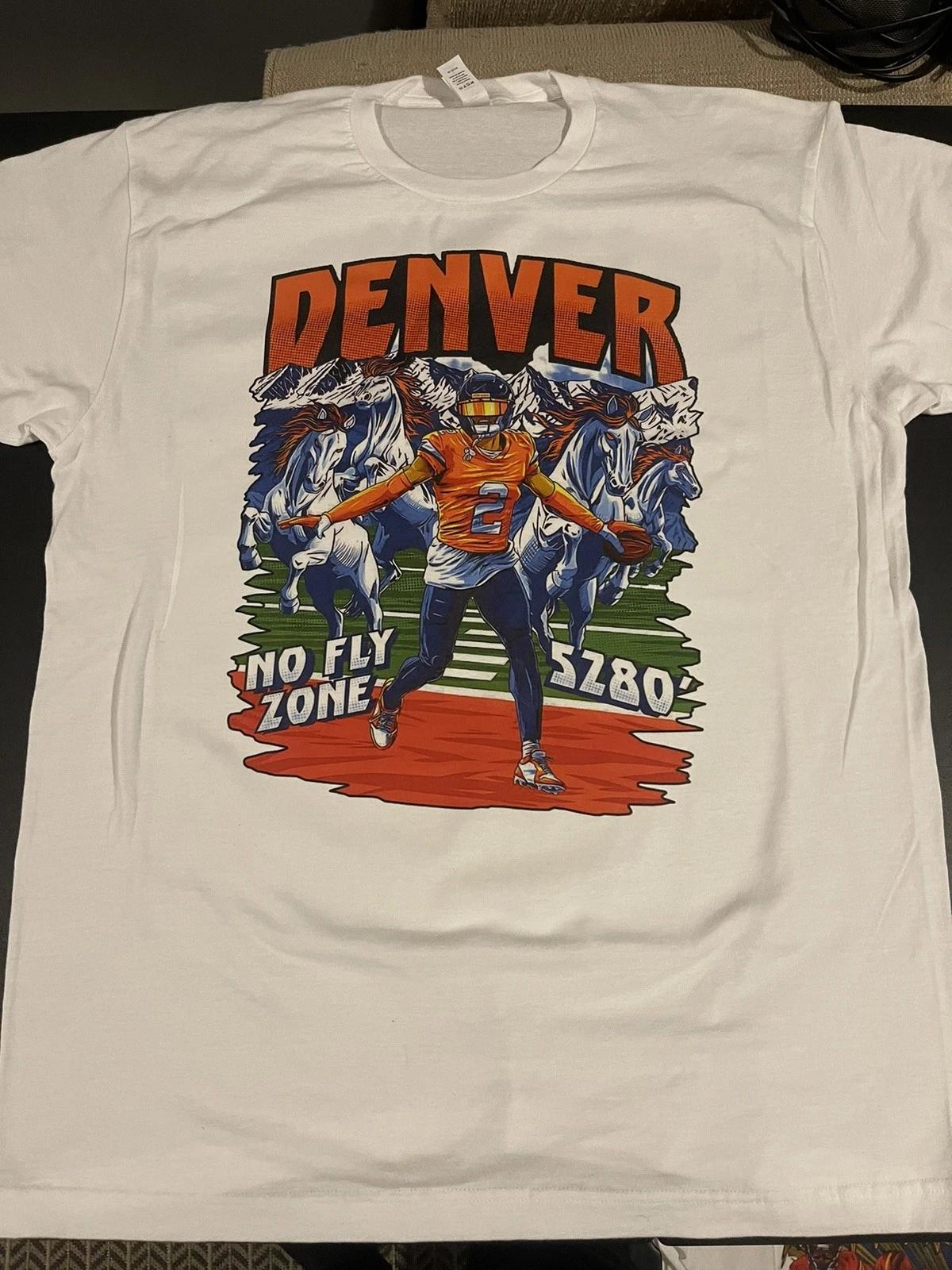 

Pat Surtain Denver Broncos Graphic Tee Size Large L Retro Vintage Christmas Gift L