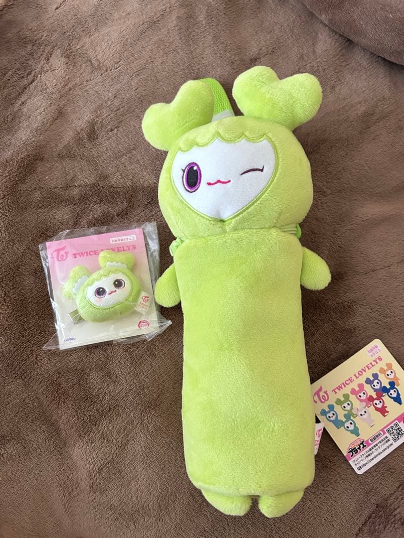 

[Б/У] GIGO TWICE LOVELYS Косметичка Nobifunya Чонён и Заколка