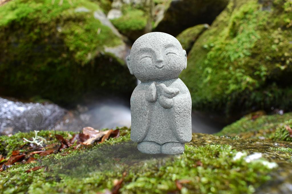 clowin Jizo Small Garden Mini Jizo Stone Granite Aquarium Bonsai Gray Stone Statue, Figurine, Ornament, Japanese-Style Ornament,