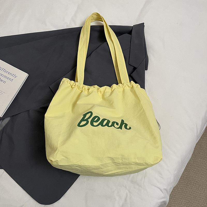 Nylon Bag Women's 2025 New Fashionable Large-capacity Shoulder Underarm Bag Versatile Student Tote Bag