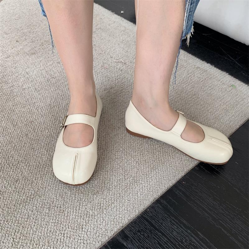 

Summer vacation sub-toe round head Mary Jane casual single shoes women s sweet versatile one-word buckle shallow mouth flat shoes 35 абрикосовый