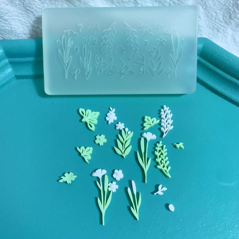Silicone Mold Baking Tools Panda/Green Grass Flower/Drugs/Guitar/Cake Shape Fondant Casting Mould for Baking Lovers