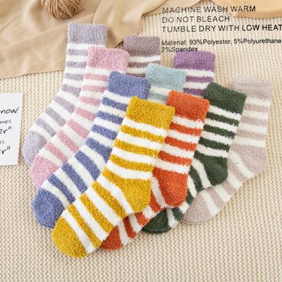 Damen-, Haussocken, Schlafsocken, Nicht fusselnd, Gestreifte Socken, Korallenfleece-Socken, Mittellange Socken, Warme Socken und Plüschsocken