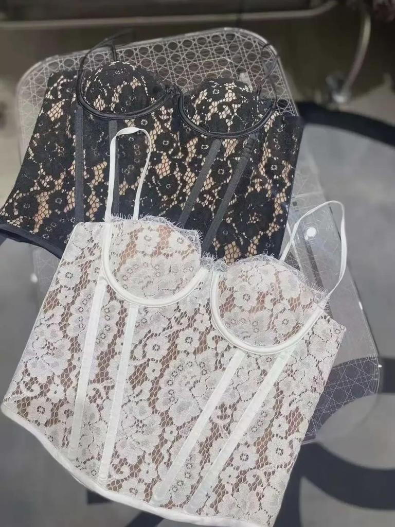 Thirteen Lines 2024 Spring/Summer Black & White Lace Tube Suspender Top