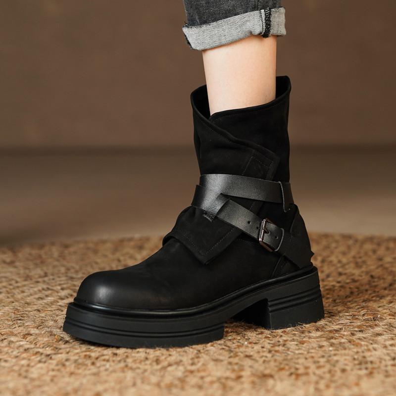 Herbst und Winter Weiches Leder Seitlicher Reißverschluss Dicke Sohle Damen Dicke Absätze Französische Retro Kurze Stiefel