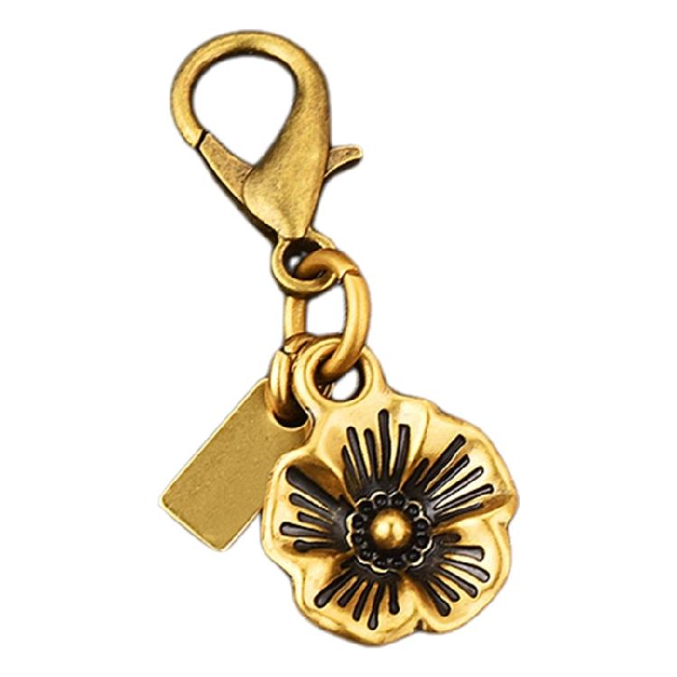 Breloc din aliaj Pandantiv delicat pentru geantă Suport de chei retro Textură de aliaj Perfect pentru a adăuga o notă vintage oricărei genți