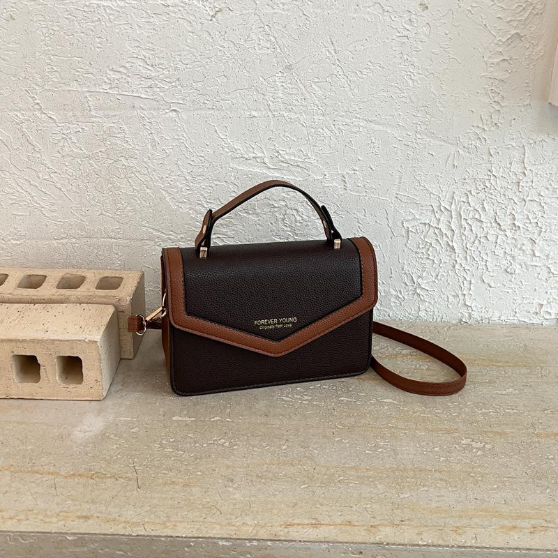 Small Niche Square Bag with Fashionable Large Capacity and Elegant Shoulder Strap Crossbody Bag