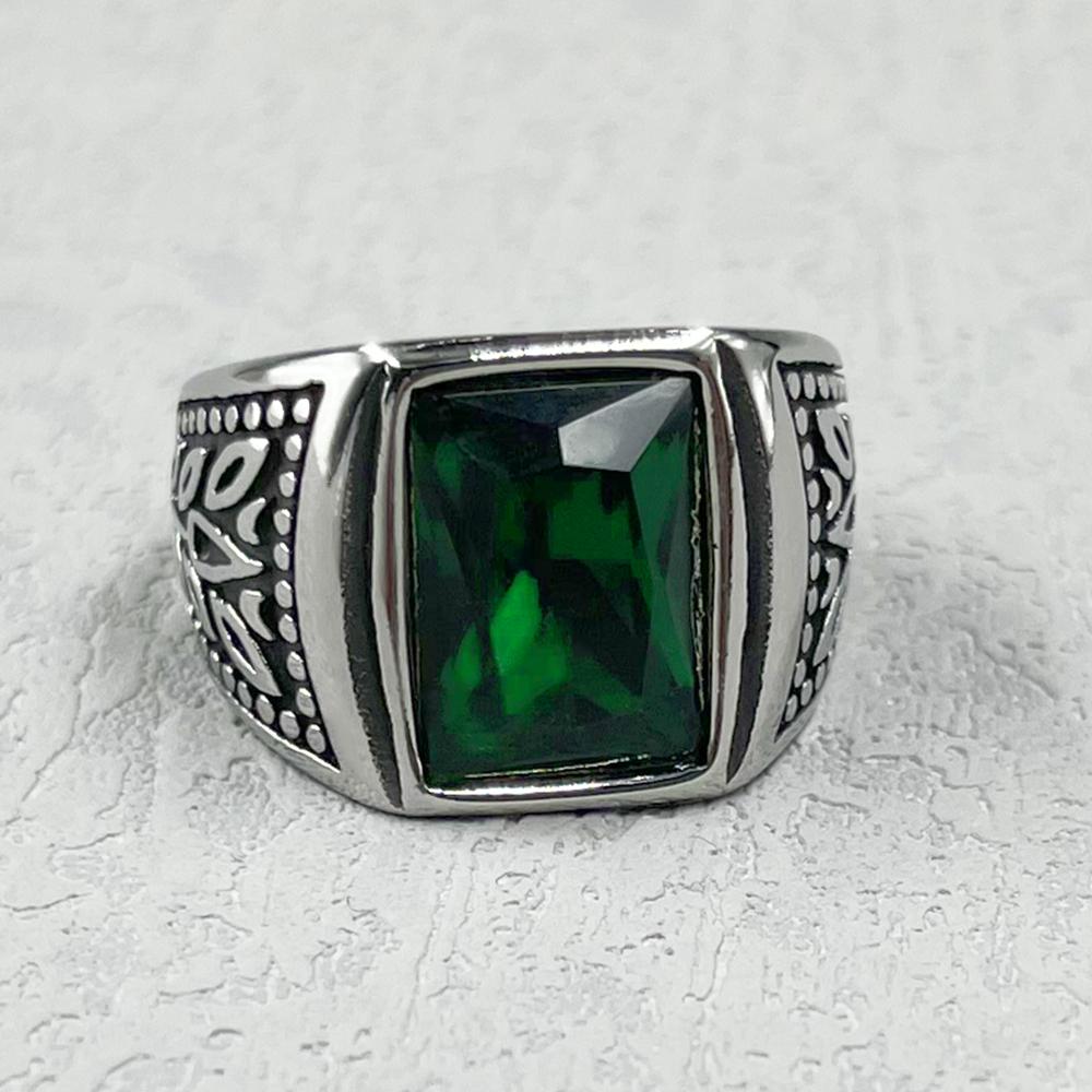 Vintage Gothic Edelstahlringe für Männer und Frauen Gravierte Blumen mit rotem großem Stein Schmuck