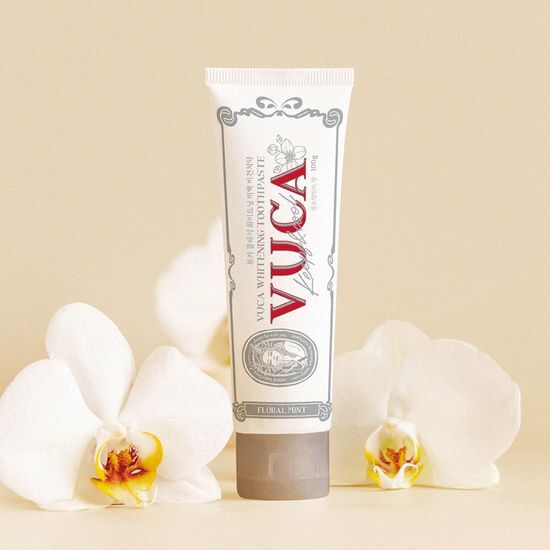 VUCA Classic Whitening Vegan Toothpaste Floral Mint 100g X 4 + Vegan Aqua Mint 110g X 1