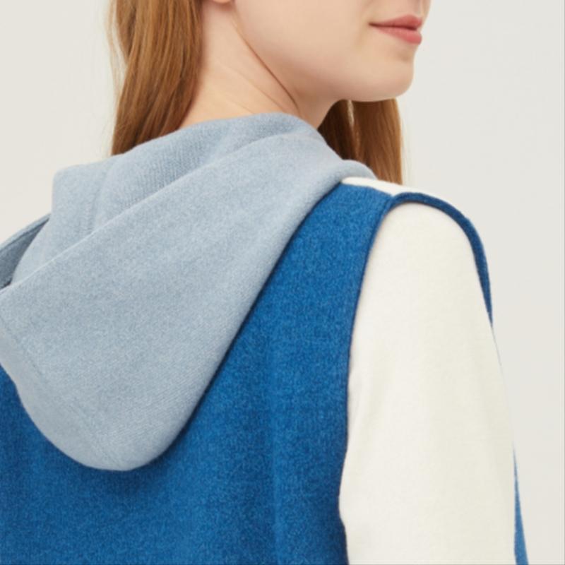 Benetton Color Block Hooded Zip Up Knit Vest Bakva1511