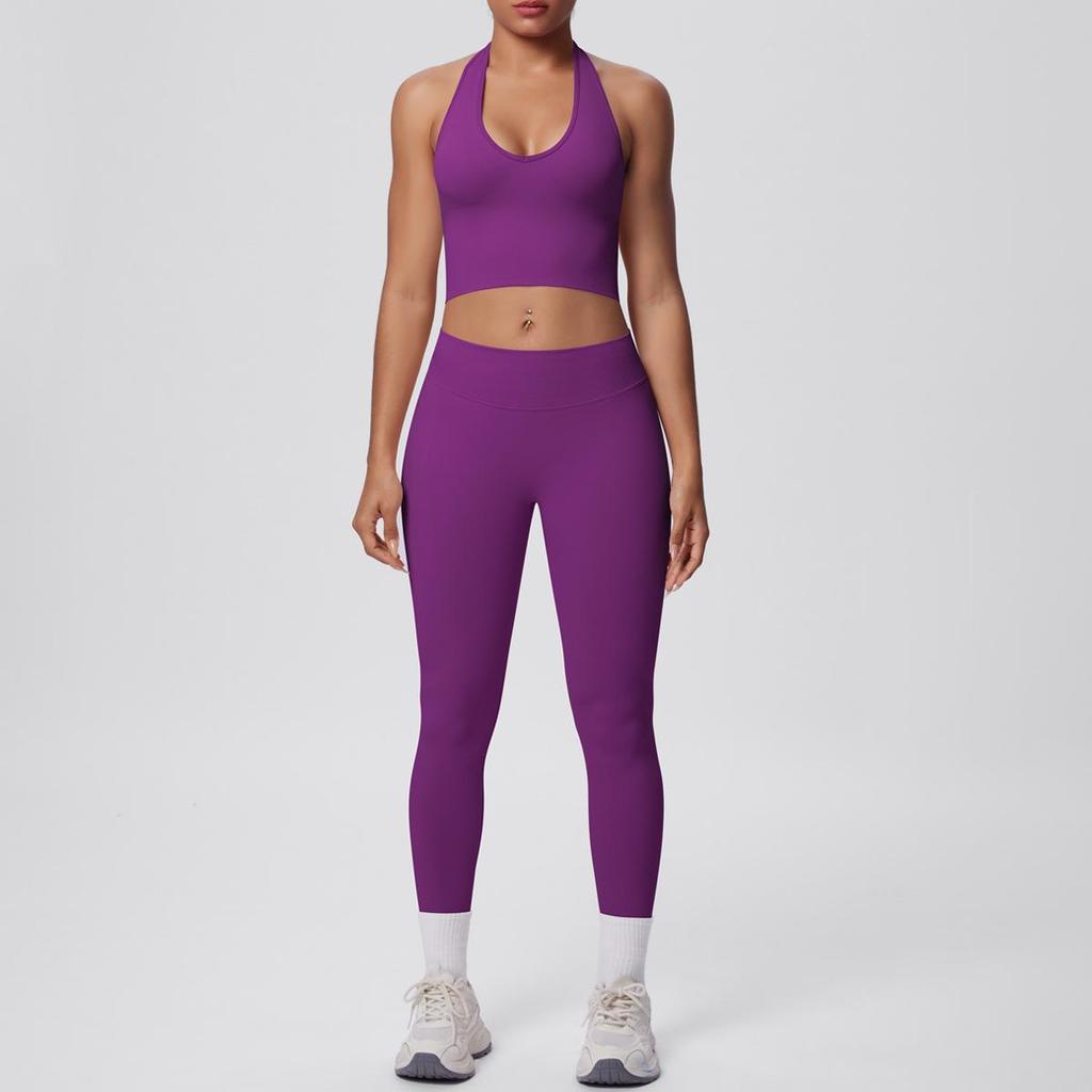 Seamless Halter Neck Yoga & Fitness Two-Piece Set for Women