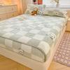 Milk fleece mattress winter thickened Simmons bedspread protective cover fleece non-slip