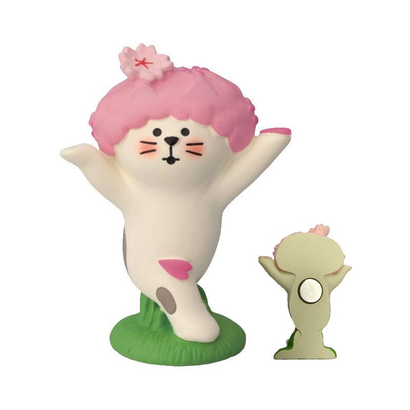 Japanese Cat Magnet: Cute Resin Sticker & Message Clip Toy for Refrigerator Decor