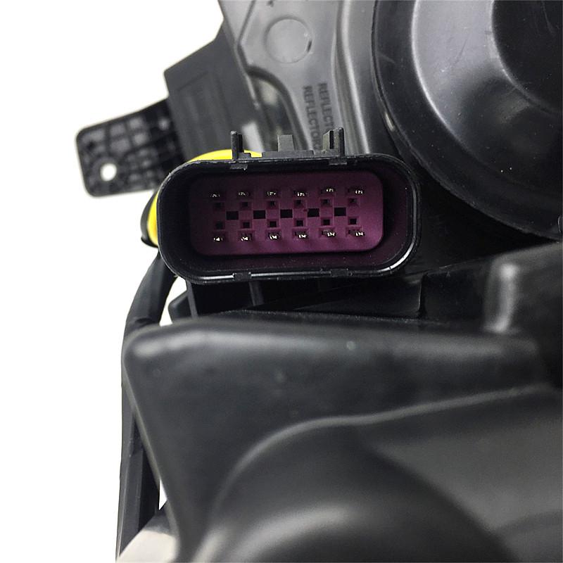 Changan CS35 Headlight Assembly Compatible with 17 Models: New Front Combination Light