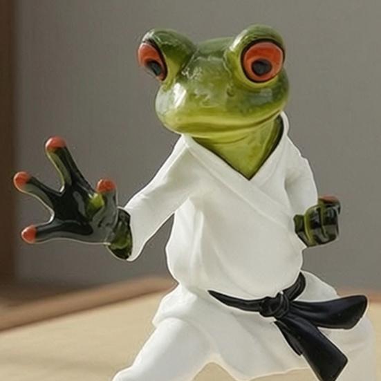 Taekwondo Frog Figurine Black Belt Green Frog Statue Resin Martial Arts Animal Sculpture