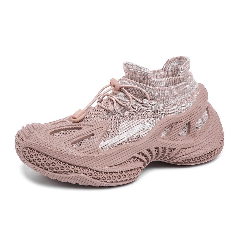 One-pedal soft-soled dad shoes for women 2025 summer new trend mesh shoes breathable thick-soled fly-woven casual sports shoes