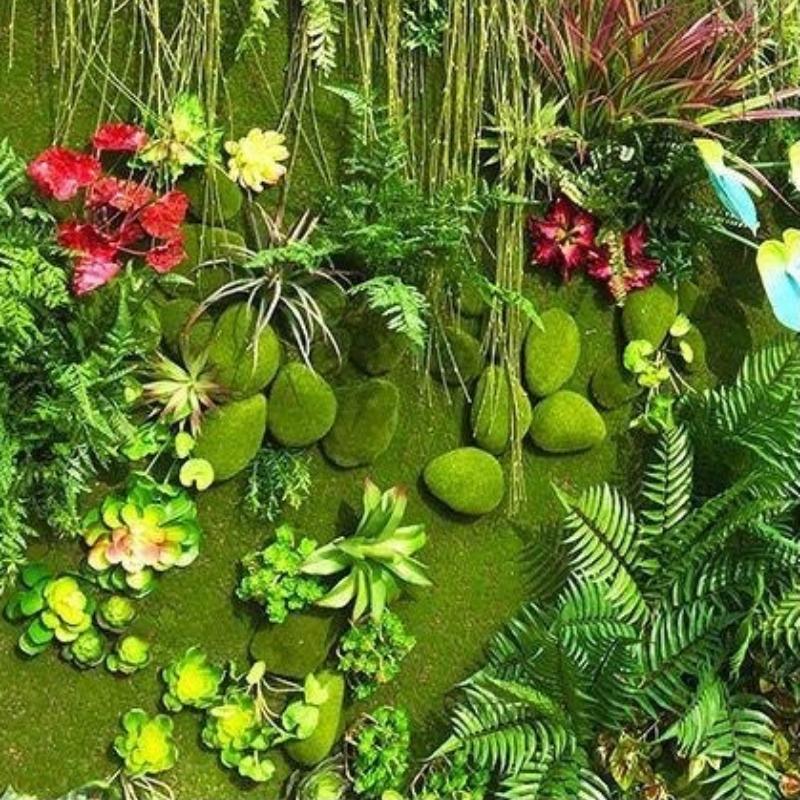 5Pcs Simulated Moss Stone, a realistic moss-covered stone, used as a prop for photography, landscaping decoration, miniature landscape arrangement