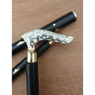 Beste Qualität Steampunk White Flowers Messing Head Stick handgemachte viktorianische Männer Frauen Spazierstock-Holzstäbe Antik Griff Knopf Geschenk