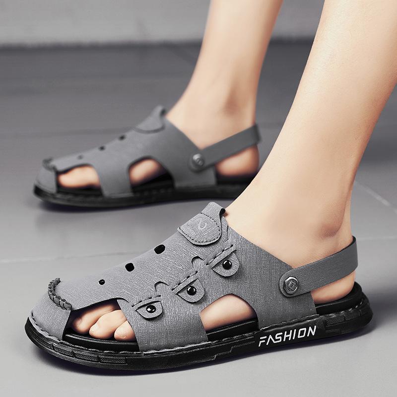 Sandals men's summer outer wear breathable deodorant hollow outdoor non-slip wear-resistant beach sports dual-purpose bag head cool slippers